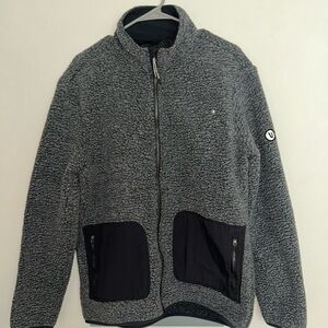 Gray Vuori fleece jacket in perfect condition